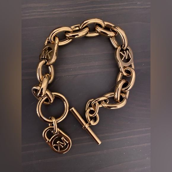 MICHAEL KORS GOLD LINK BRACELET - Picture 1 of 1